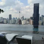 Klcc Suites At Axon Residence