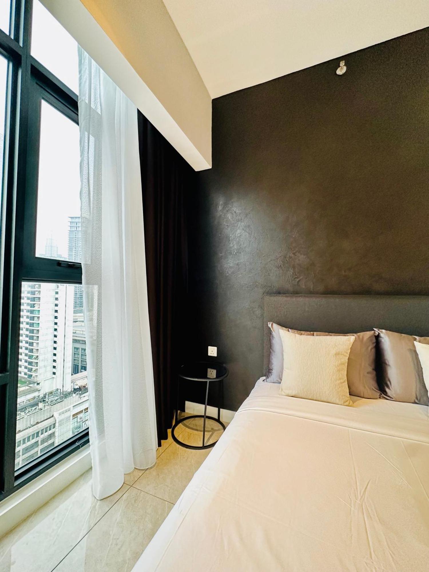Pangsapuri Klcc Suites At Axon *