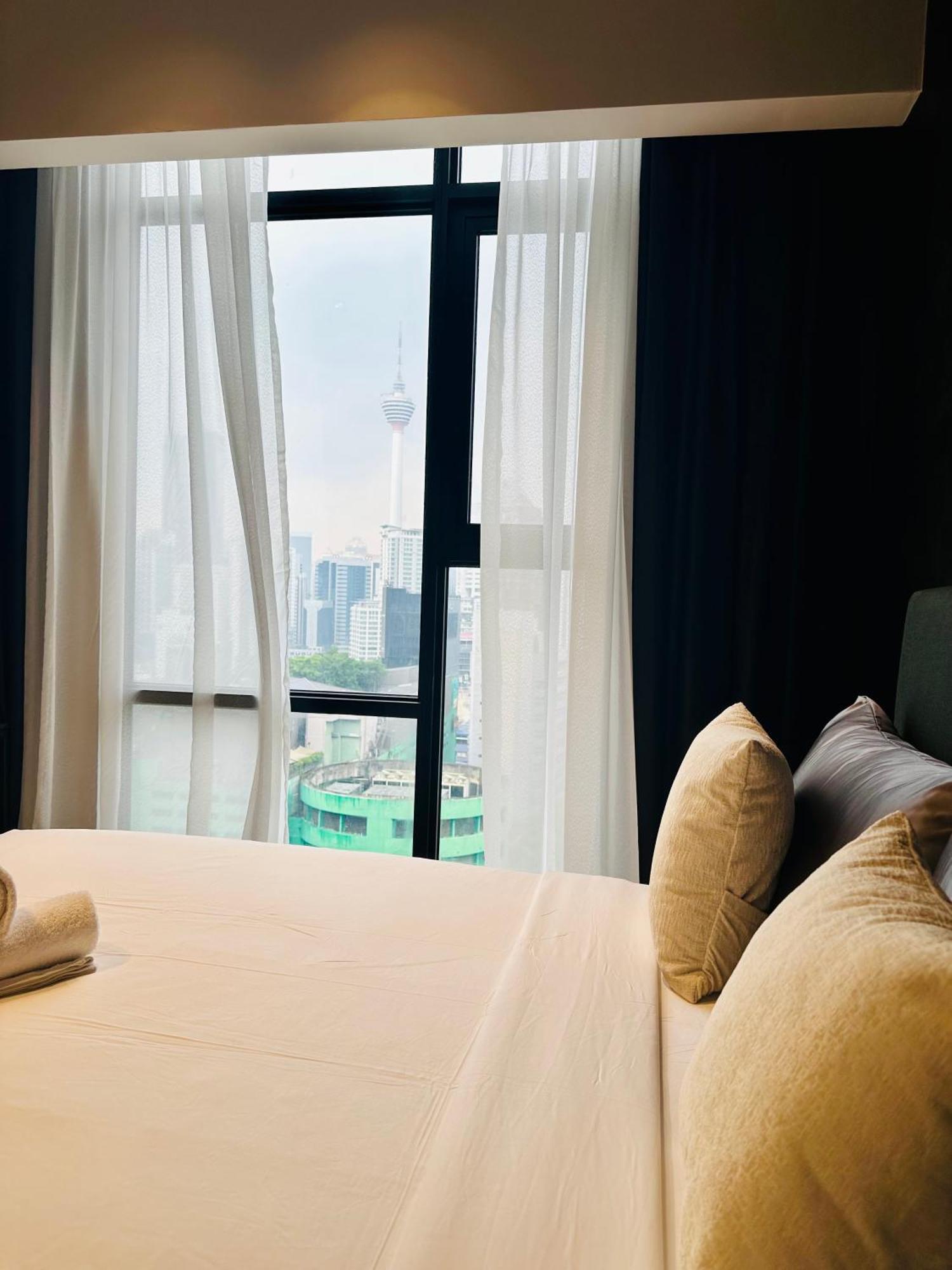 Klcc Suites At Axon * Kuala Lumpur