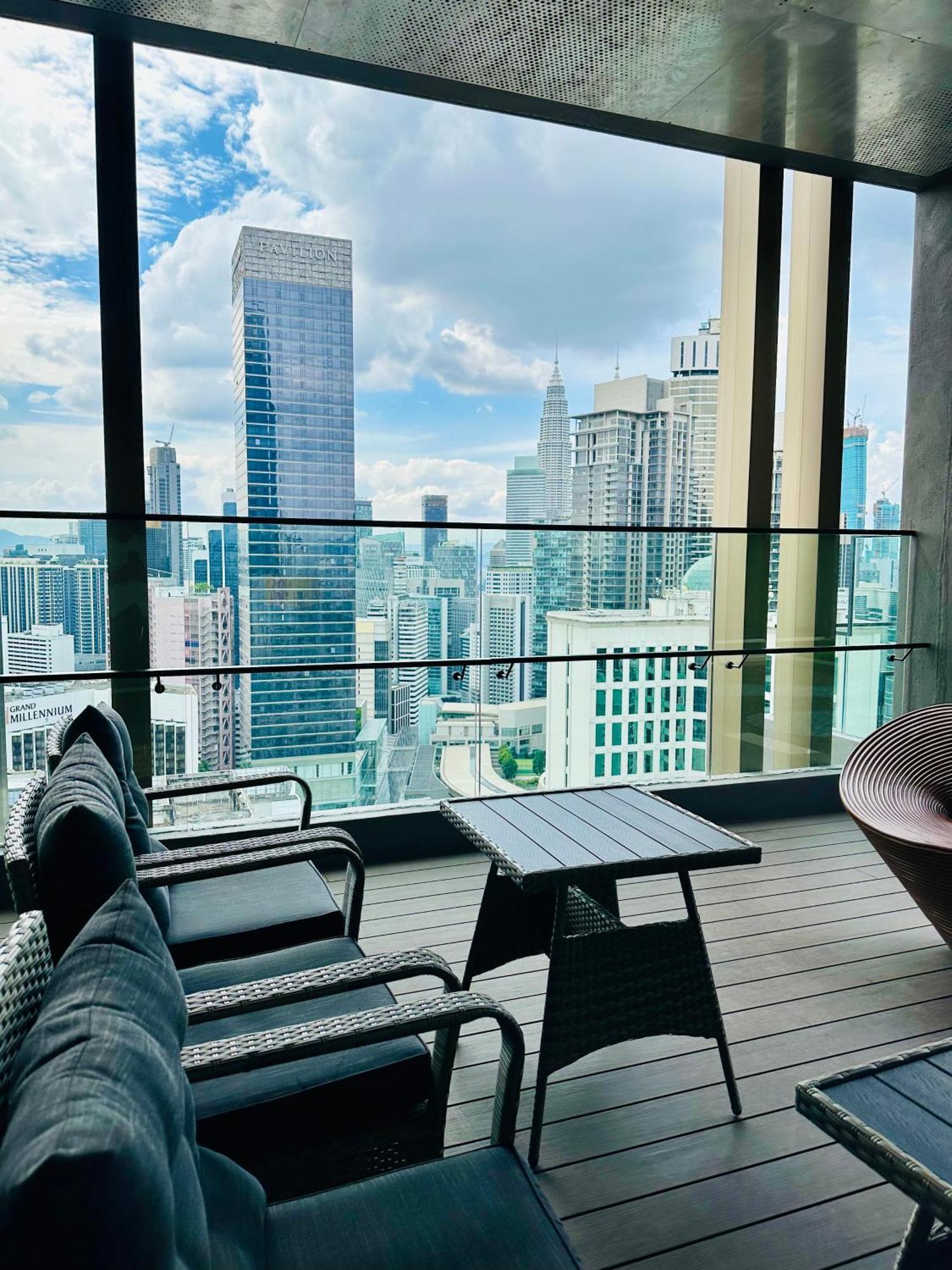 Pangsapuri Klcc Suites At Axon