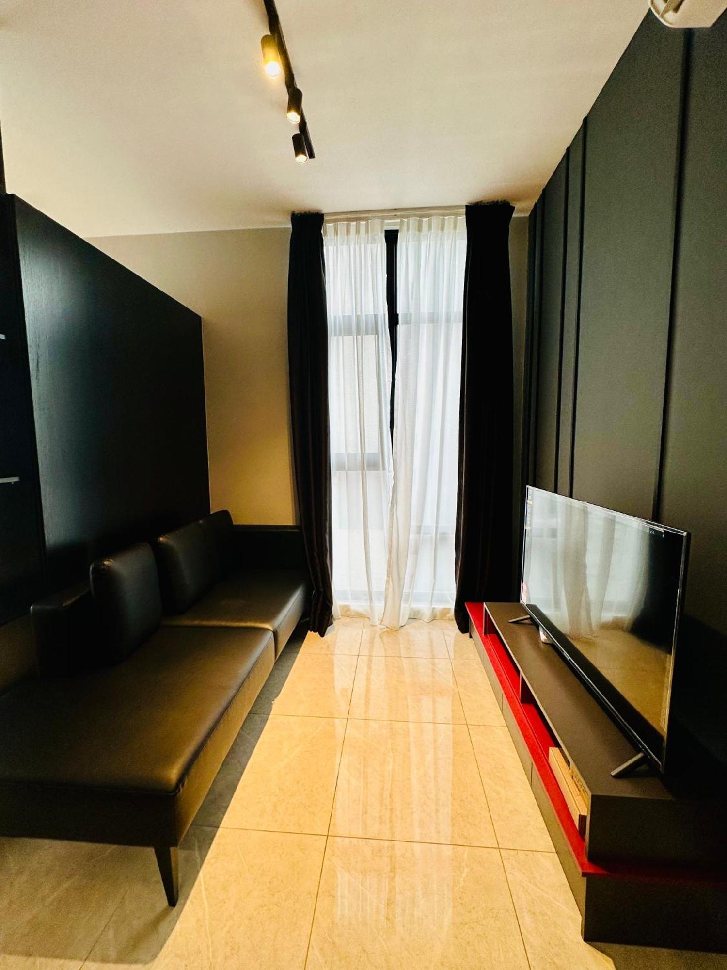 Pangsapuri Klcc Suites At Axon *