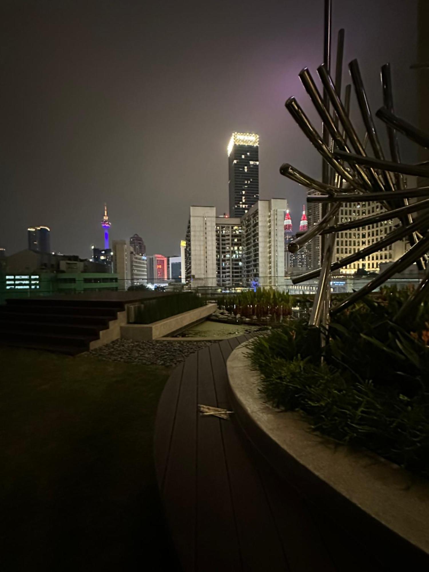 Pangsapuri Klcc Suites At Axon *